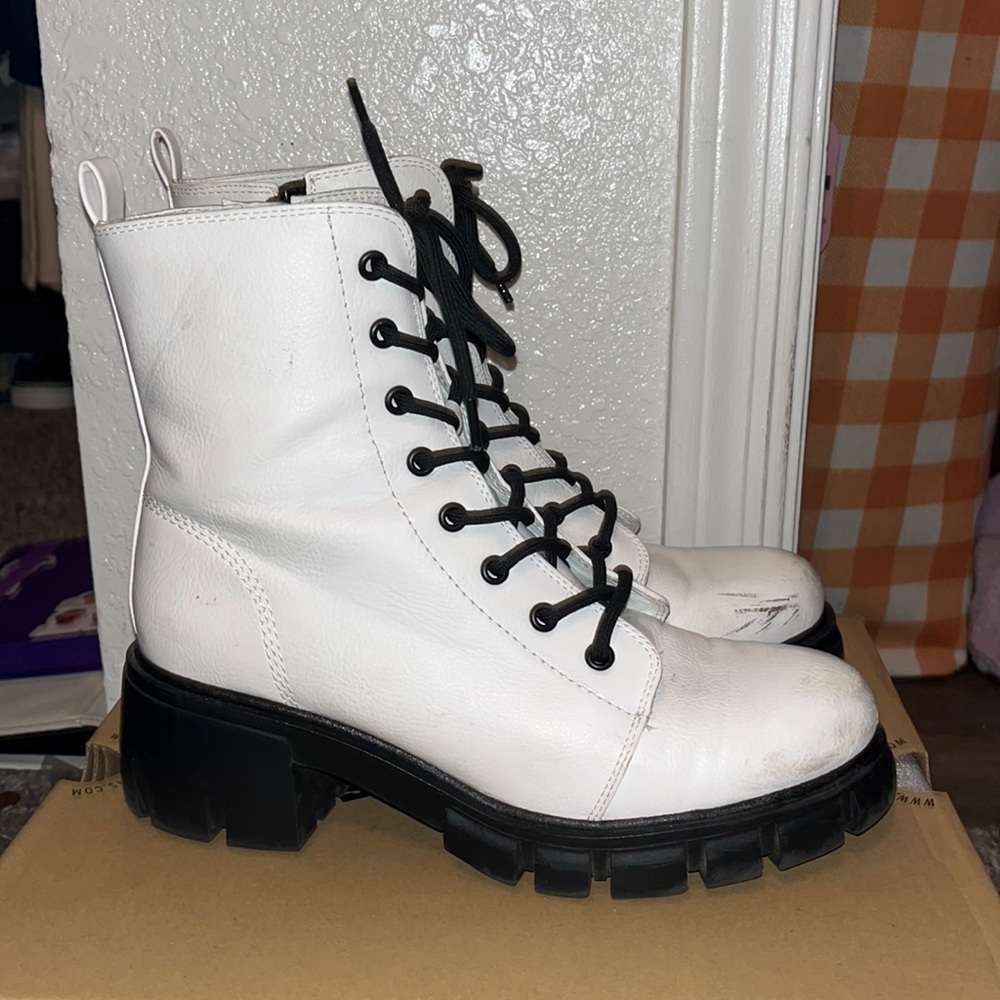 White MIA chunky platform heel boots